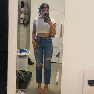 Abercrombie & Fitch Ultra High Rise Ankle Straight Jeans